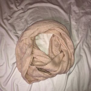 Forever 21 infinity scarf